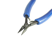 Small Snipe Nose Plier with Serrated Jaw with Ergo Handle