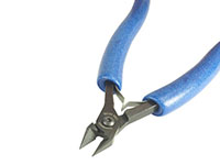 Midsize Tapered Flush Cutter with Ergo Handle