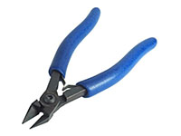 Large Tapered-Relieved Super Flush Cutter with Ergo Handle