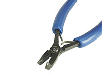 Midsize Curved Plier with Ergo Handle, Grooved for Spade Connector